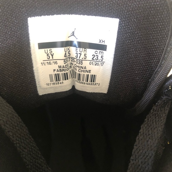 Air Jordan 1 Mid New Love 2017 - Picture 13 of 15